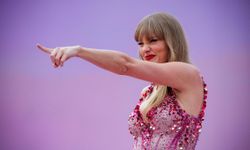 Taylor Swift, meslektaşlarına yol gösterdi