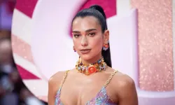 Dua Lipa'dan Şaşırtan Hamle