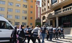 27,5 milyonluk vurgun: 62 ilde 332 kişiyi dolandırdılar!