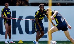 Fenerbahçe, günün ilk antrenmanını yaptı