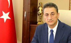 Eski Bitlis Valisi trafik kazası geçirdi