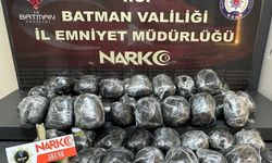 Otomobilin içinden kilolarca uyuşturucu çıktı!