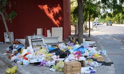 İzmir'de çöp tepkisi