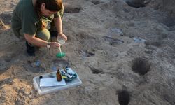 Hatay'da 7 bin yıllık insan ayak izleri bulundu!