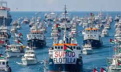 İsrail, Sumud Filosu'na müdahale etmeye başladı