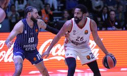 Anadolu Efes'ten tarihi zafer