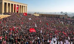 Anıtkabir 10 Kasım'da 1 milyon 219 bin 148 ziyaretçiyi ağırladı