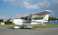 Kaçırmaya çalıştığı uçakla havalanamadan kaza yaptı!