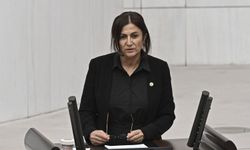 Türkan Elçi: Atatürk paylaşımlarım yüzünden başıma gelmeyen kalmadı