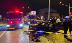 İki otomobil çarpıştı: 1 kişi öldü, 2 kişi yaralandı!