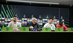 Samsunspor Teknik Direktörü: Umarım tarih yazmaya devam ederiz!