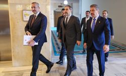 AK Parti'nin ''Terörsüz Türkiye'' raporu Meclis'e sunuldu