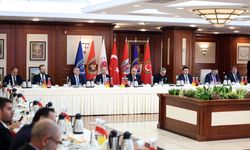 Milli Savunma Bakanı: 'Terörsüz Türkiye' çok boyutlu kritik bir süreçtir!