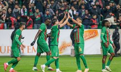 Amedspor Bandırmaspor’u 2-1 geçti, 17 hafta sonra liderliğe yükseldi