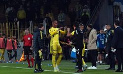 Archie Brown oyuna devam edemedi