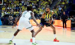 Fenerbahçe Beko evinde teslim oldu