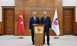 Münir Karaloğlu Diyarbakır'da