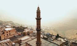 Sis Mardin'in güzelliğini katladı