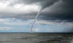 Meteorolojiden sel, dolu, hortum uyarısı
