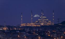 Bugün Regaip Kandili