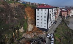 Trabzon'da 6 bina toprak kaymasından hasar gördü!