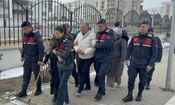 65 yıl önce ölen kadının kimliğiyle dolandırdılar!