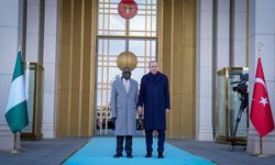 Erdoğan, Nijerya Cumhurbaşkanını resmi törenle karşıladı!