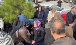 Anneden en acı veda: Elif Kumal son yolculuğuna uğurlandı