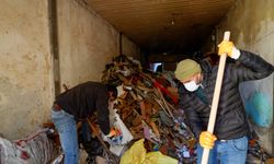 Böylesi görülmedi: Evden 28 kamyon atık çıktı!