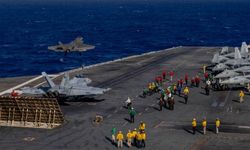 ABD Başkanı Trump: Devasa bir armada İran'a ilerliyor!