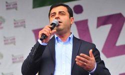 Demirtaş Diyarbakır'da 5 suçtan yargılandı!