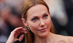 Meryem Uzerli Joy Awards yolcusu