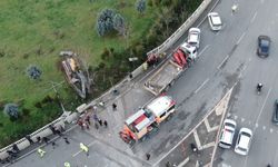 İzmir'de ‘Uçan Yol'da feci kaza
