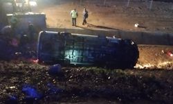 Mersin'de işçi servisi uçuruma yuvarlandı