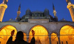 Yarın Miraç Kandili!