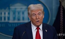 Trump: İran'a doğru yeni donanma yolda