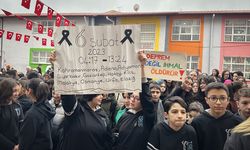 Tüm okullarda 6 Şubat depremleri için saygı duruşu!