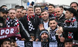 Beşiktaş Kulübü Başkanı depremzedelerle buluştu!