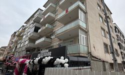 Kayan 5 katlı bina boşaltıldı!