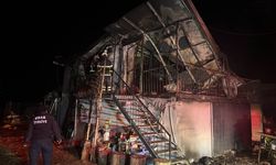 Karı koca yangında can verdi!