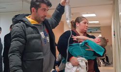 Minik bebeğin üzerine kaynar su döküldü