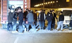 Batman’da seyir halindeki hafif ticari araçta yangın çıktı