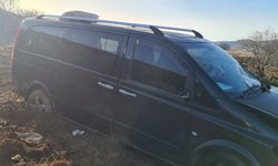 Kontrolden çıkan araç şarampole uçtu!