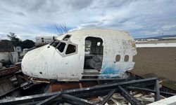 Hurdacıdaki Boeing 747 uçak görenleri şaşırtıyor!