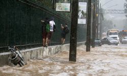 Şiddetli yağışlarda ölenlerin sayısı 30'a çıktı!