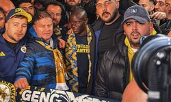 Fenerbahçe'nin yeni transferi N'Golo Kante İstanbul'a geldi