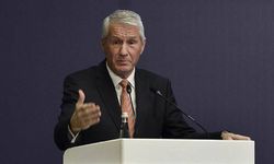 Eski Norveç Başbakanı evinde gözaltına alındı