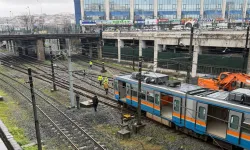 Esenler'de metro raydan çıktı!