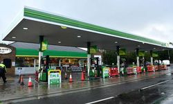 İngiltere'de akaryakıt istasyonlarında tedarik kısıtı!