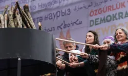 İstanbul'da Nevruz kutlandı önemli mesajlar verildi